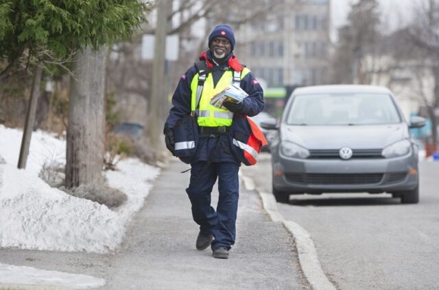 Canadian Postal Workers Strike , what it is and why its happening